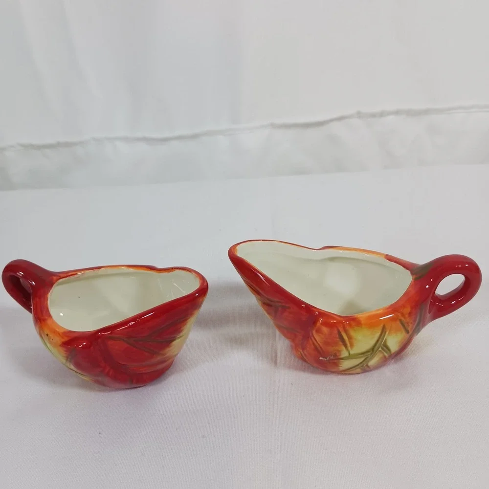 Double Nice Co. Ltd. Creamer and Gravy Boat Set OS Red Excellent Autumn Leaf